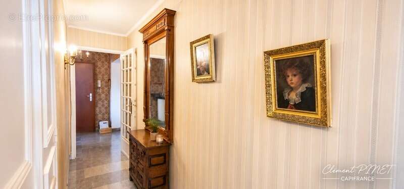 Appartement T4 de 105,79 m² – Avec garage et cave - photo 7