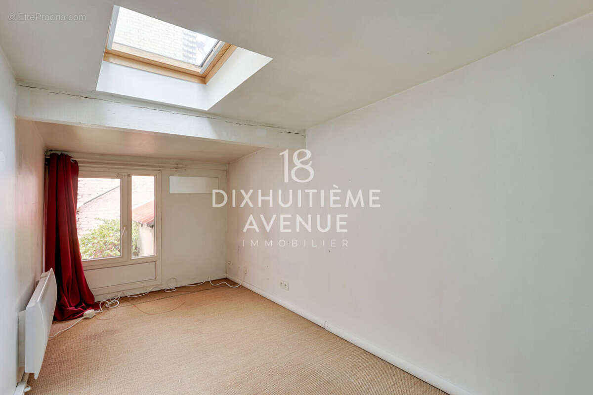 Commerce à PARIS-18E