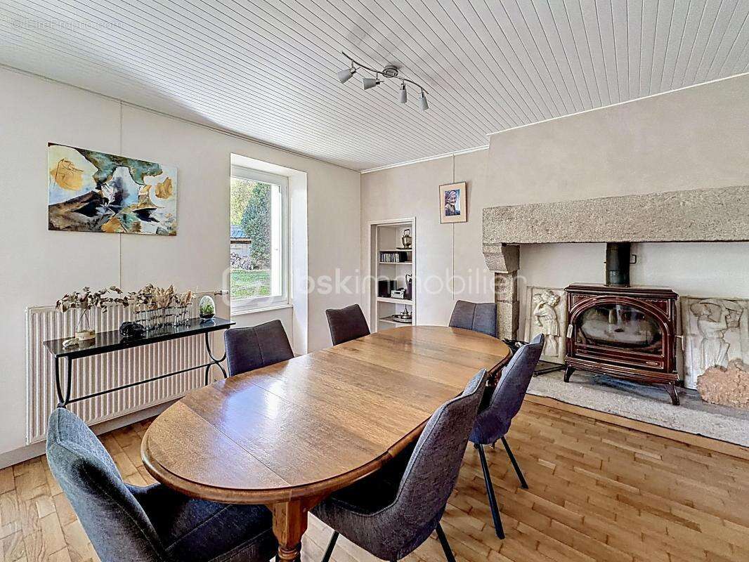 Maison à LANDIVISIAU