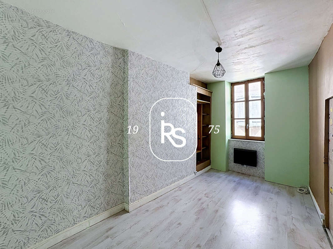Maison de village de 101 m2 habitables dont une chambre indépendante avec salle d'eau en rez-de-chaussée - photo 9