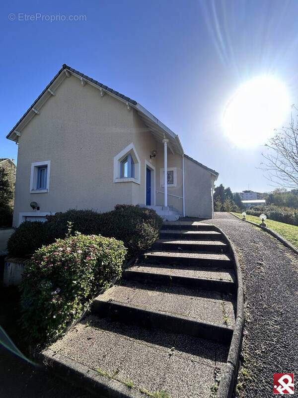 Maison à GUERET
