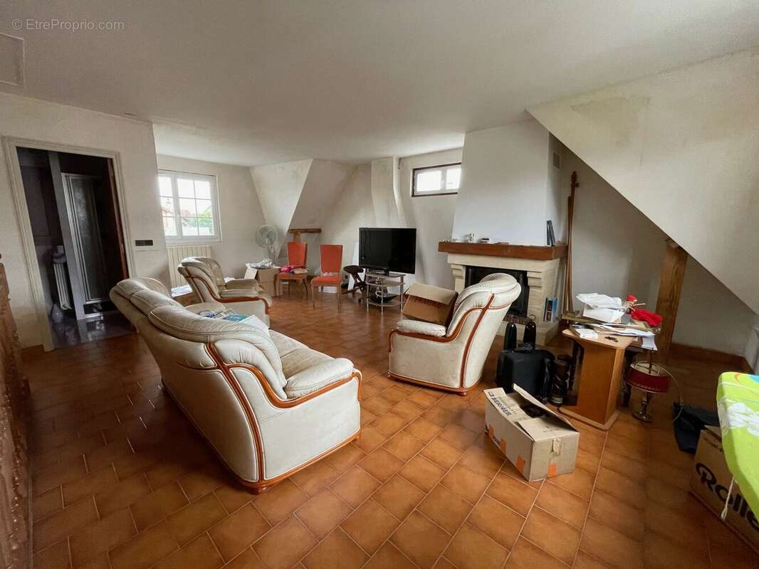 Maison à VILLEMOMBLE