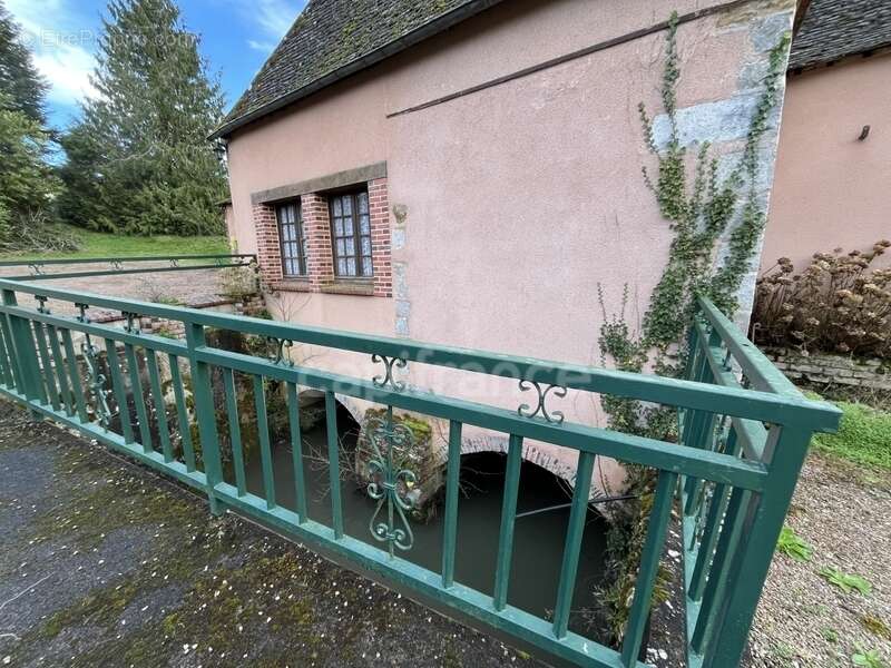 Propriété à vendre 13 pièces TANNERRE EN PUISAYE (89) - photo 14