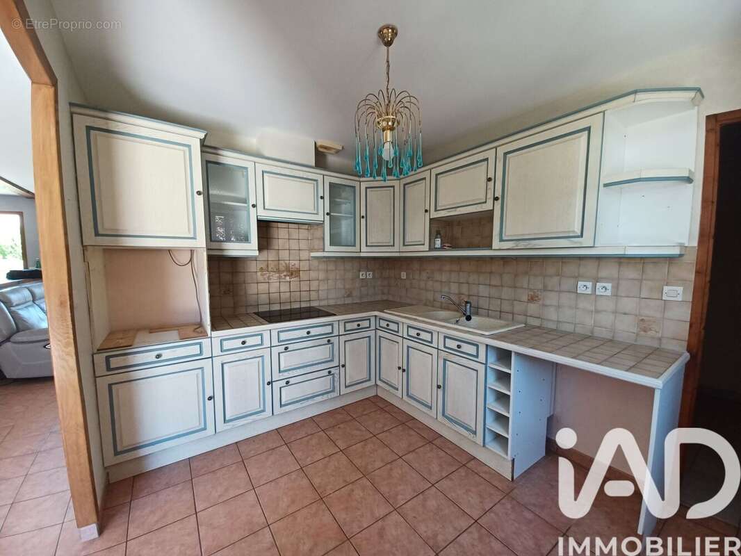Photo 2 - Maison à LUZY
