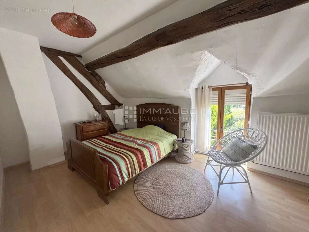 Maison à NOGENT-SUR-SEINE