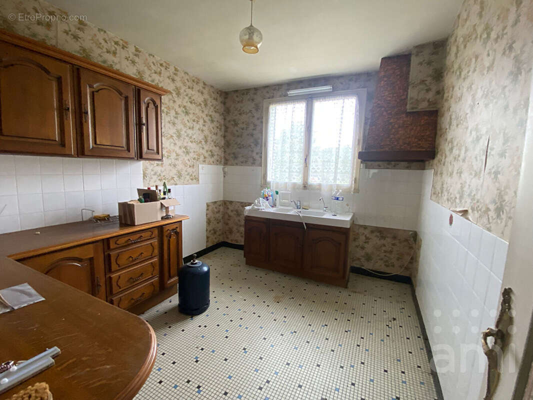 Maison Le Vanneau Irleau 5 pièces - 82 m2 - photo 5