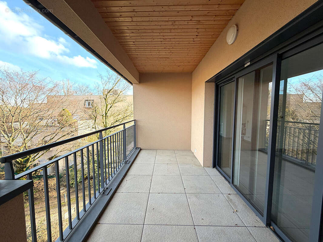 Appartement à DARDILLY