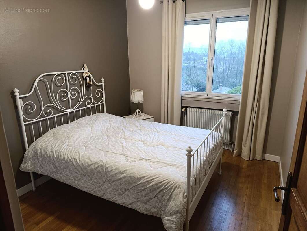 Maison à CAILLOUX-SUR-FONTAINES