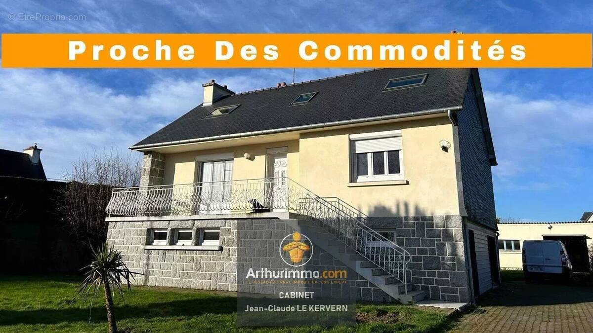 Maison à LANVOLLON