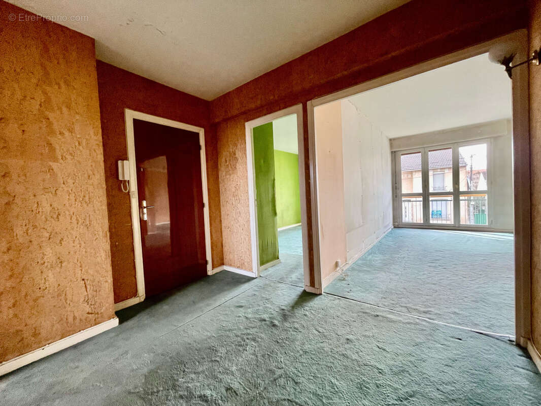 Appartement à LE BOURGET