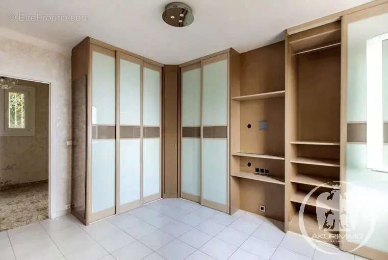 Appartement à LA TURBIE