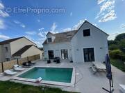 Maison à VAUX-SUR-SEINE