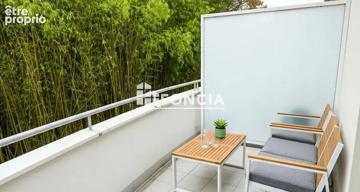 Fargues-Saint-Hilaire – T2 lumineux avec terrasse - photo 6