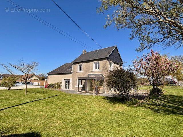 Maison à SAINT-GERMAIN-D'ELLE