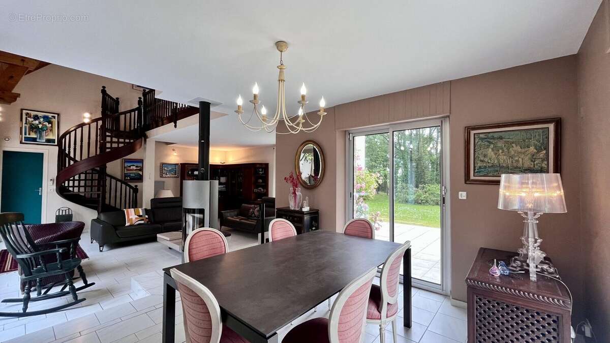 Maison à MARZAN