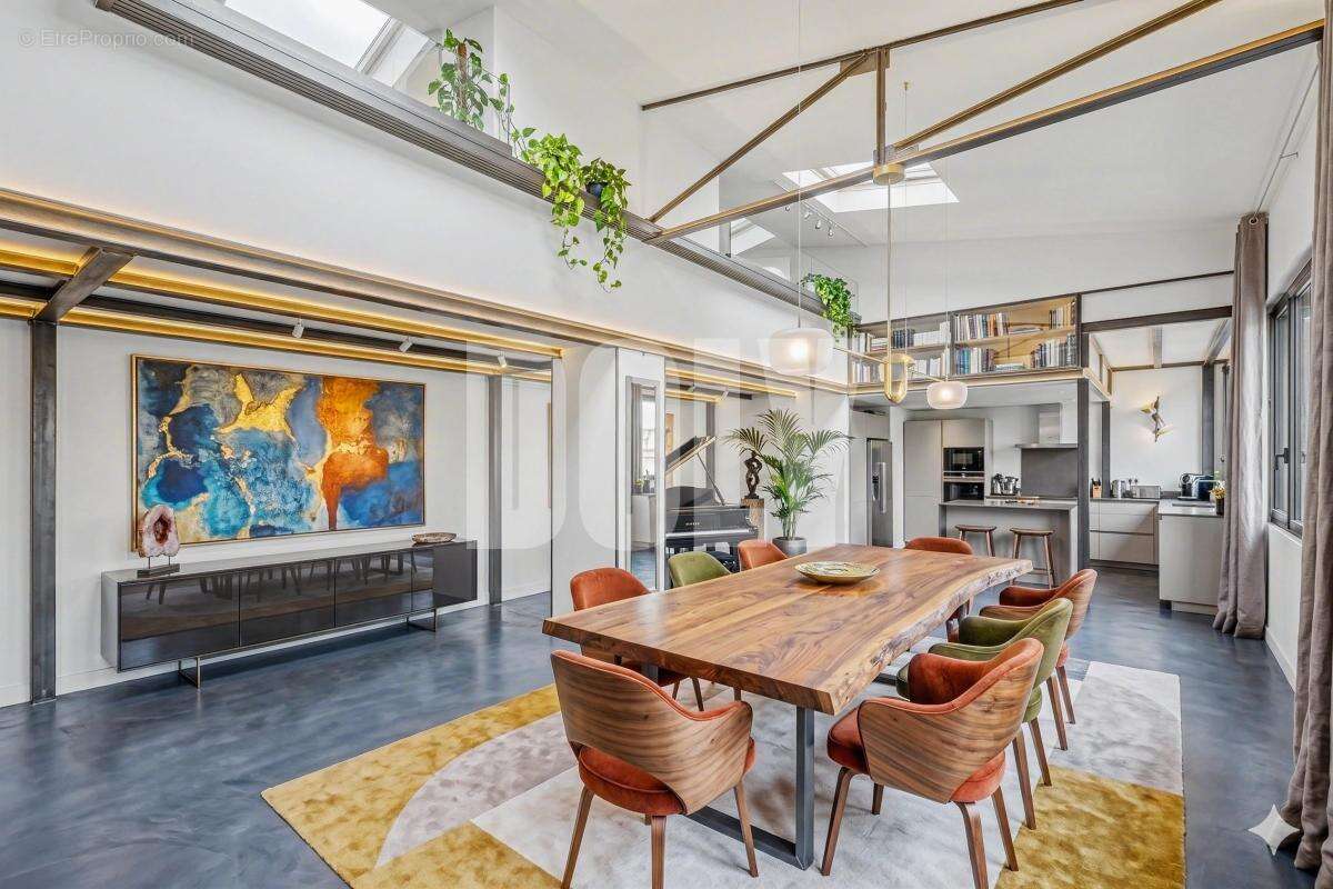 Appartement à IVRY-SUR-SEINE
