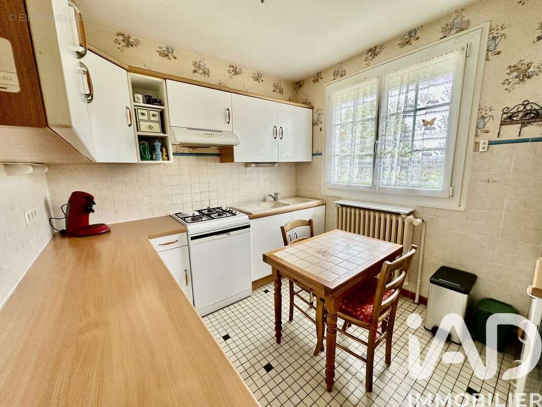 Photo 3 - Maison à REUILLY
