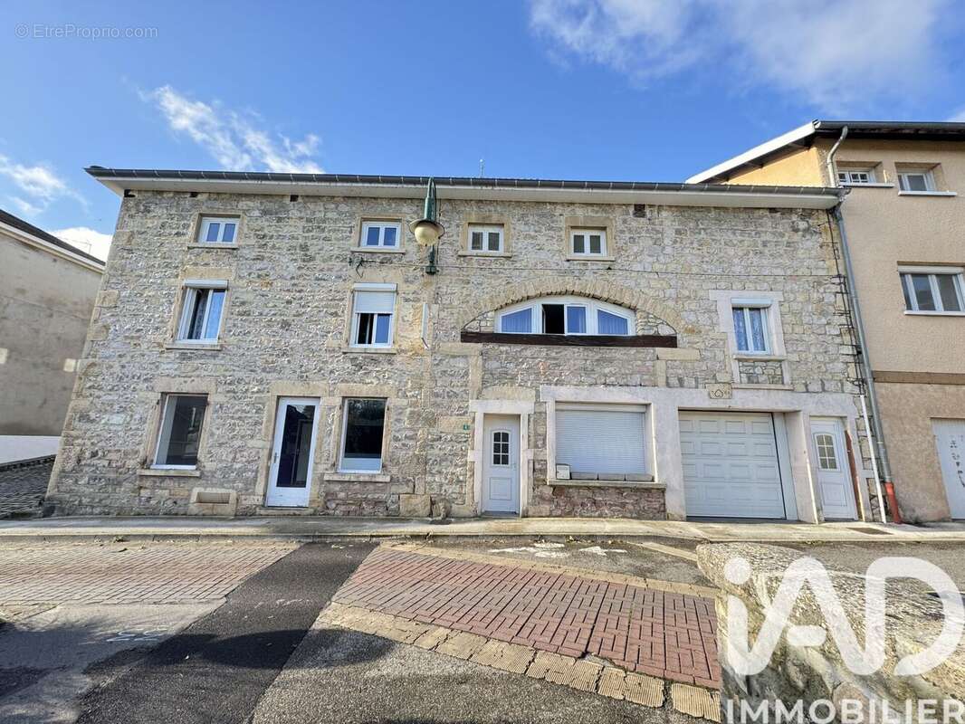 Photo 8 - Appartement à VAULX-MILIEU