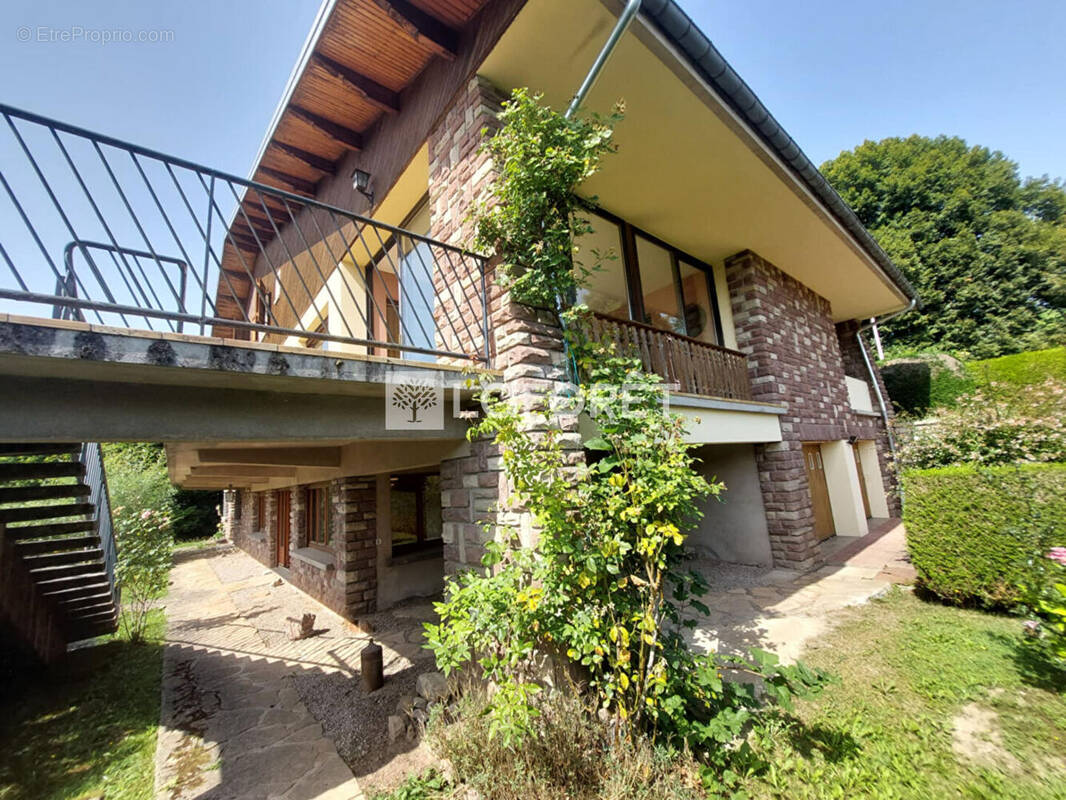 Maison à BAINS-LES-BAINS