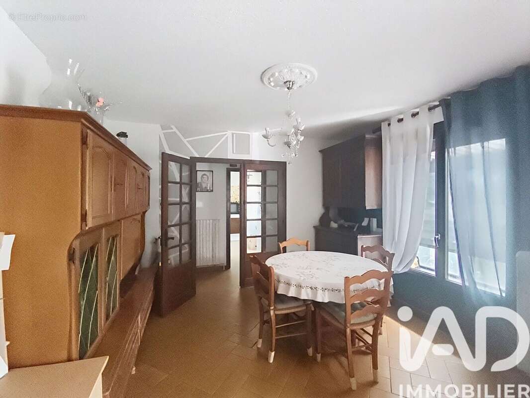 Photo 3 - Maison à SALBRIS