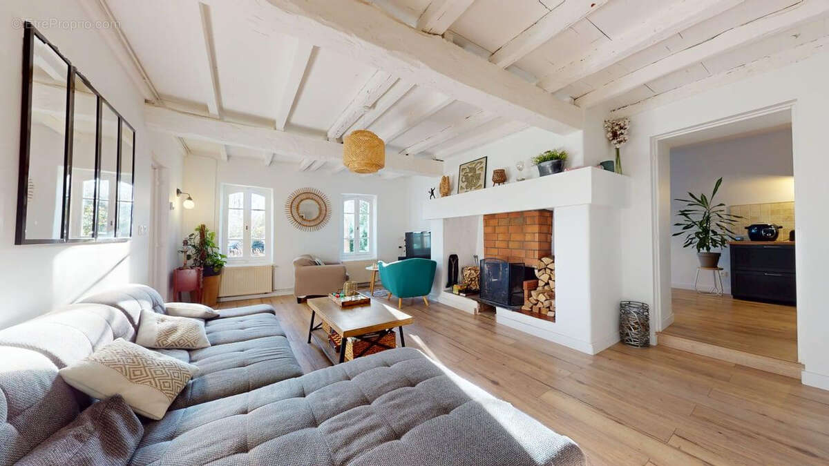 Maison à LABARTHE-SUR-LEZE