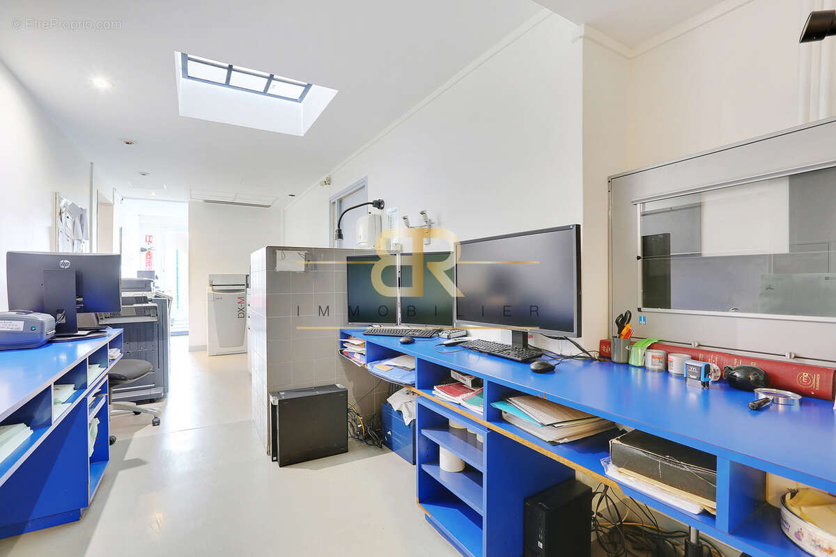 Commerce à CHARENTON-LE-PONT