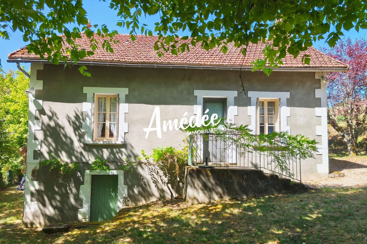 Maison 57 m² à Aynac  - photo 2