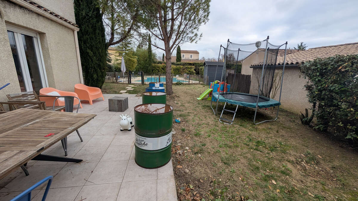 Maison à SAINT-MARTIN-DE-LONDRES