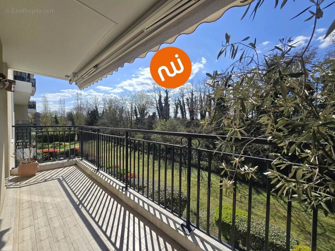 Appartement à TASSIN-LA-DEMI-LUNE