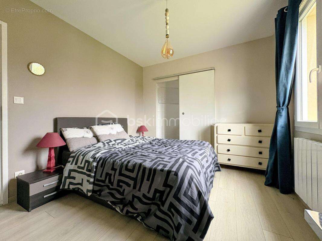  Maison contemporaine de 124 m² / 4 CHAMBRES avec PISCINE – Terrain 1 800 m² - photo 14