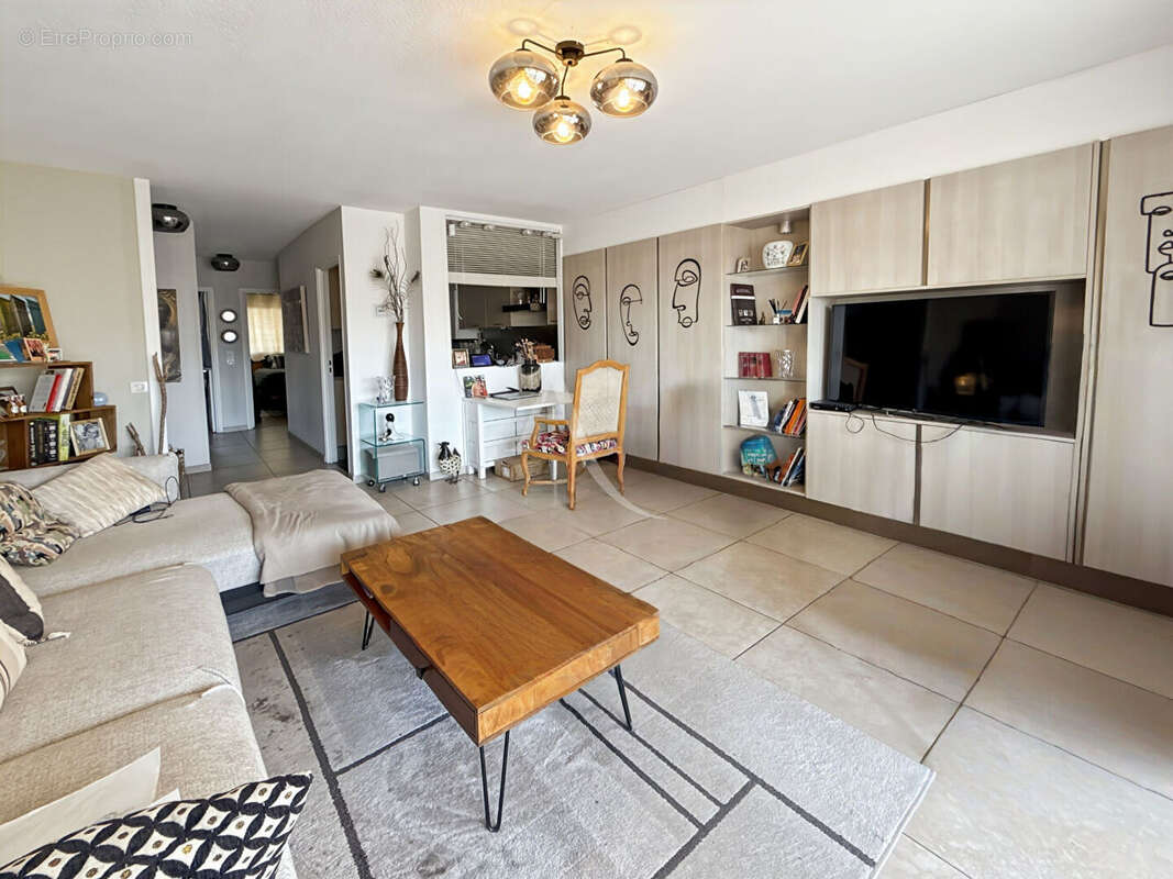 Appartement à LE CANNET