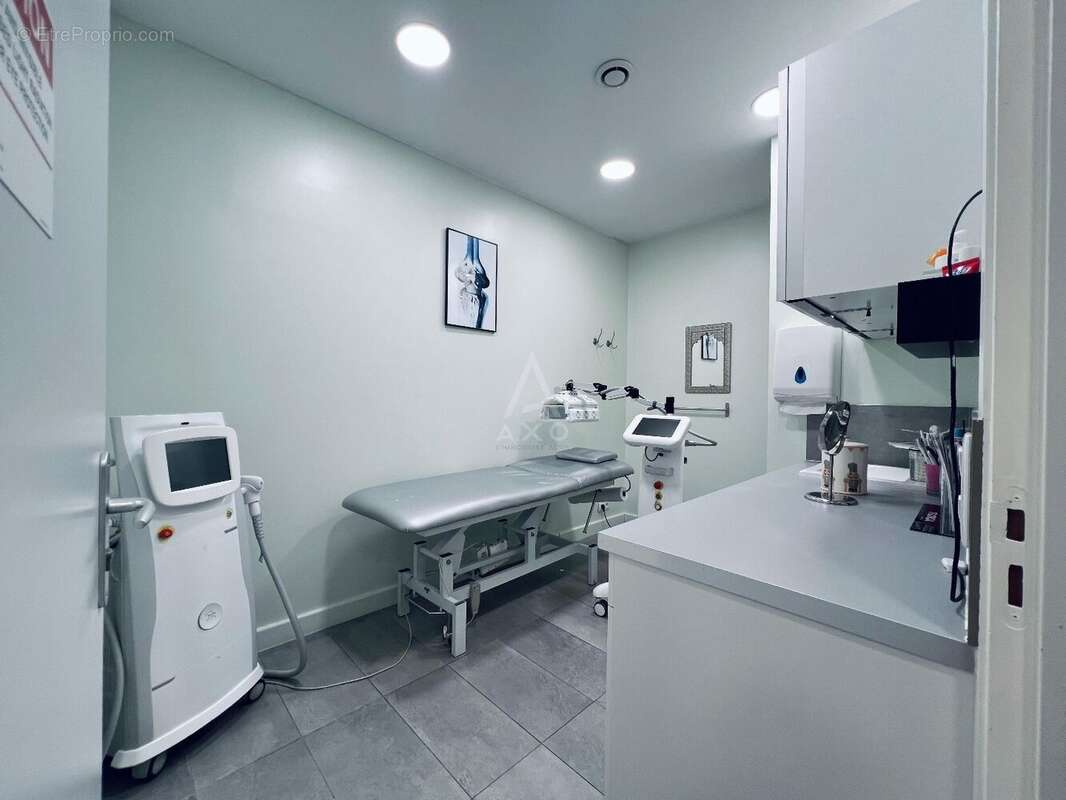 Commerce à LES LILAS