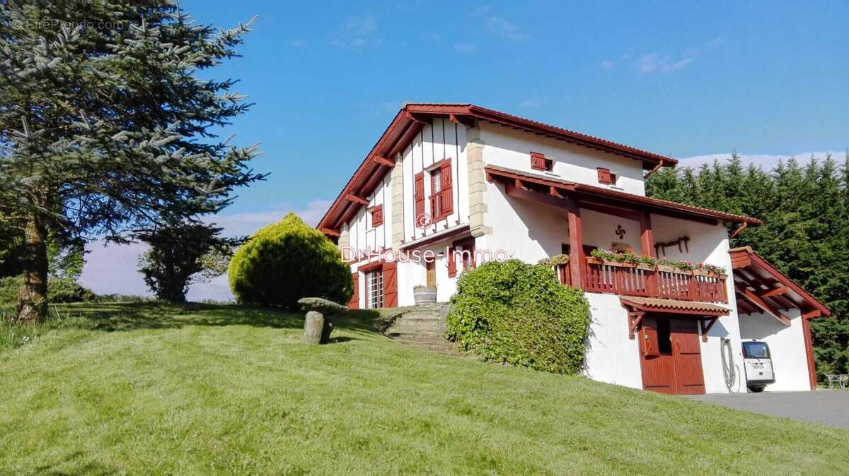 Maison à URRUGNE