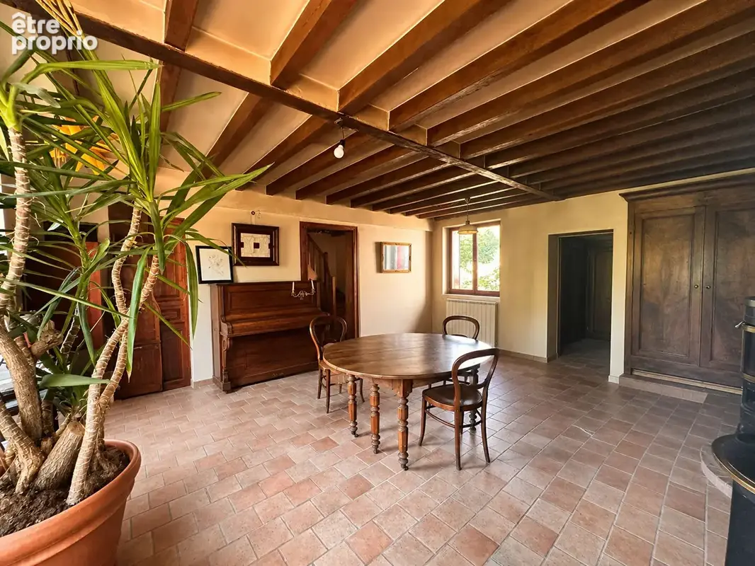 MAISON MENETOU SALON - 8 pièce(s) - 176.85 m2 - photo 7