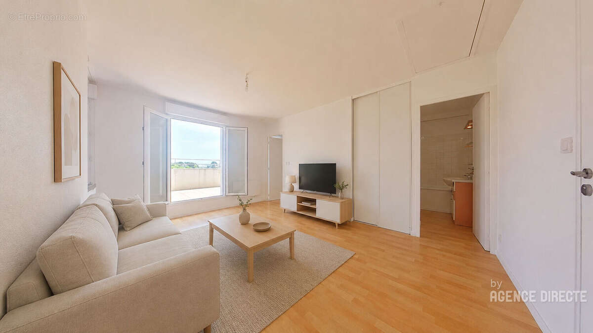 Jules Verne - Apt T2 avec terrasse exceptionnelle et potentiel duplex + Box - photo 13