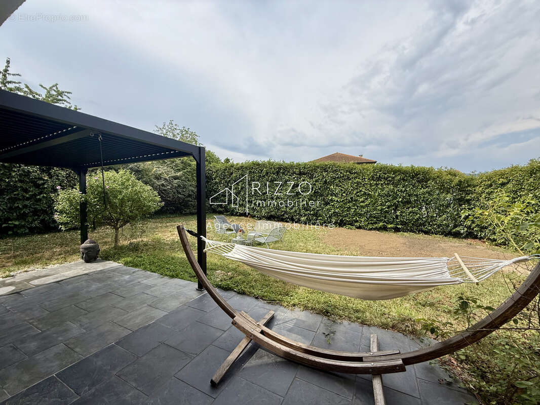 Magnifique maison individuelle de 185,84 m2 sur un terrain plat de 853 m2 à Valleiry - photo 16