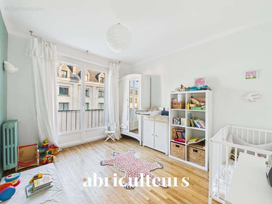 Splendide appartement familial parfaitement rénové - Quartier calme, au pied du cour Cambronne - Nantes 44000 - photo 8