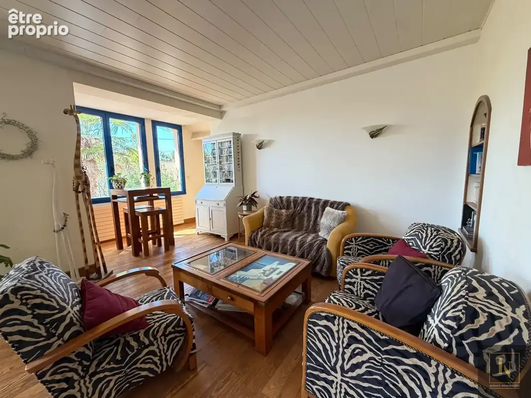 Maison 5 pièces 144m2 Sainte-Marie - photo 3