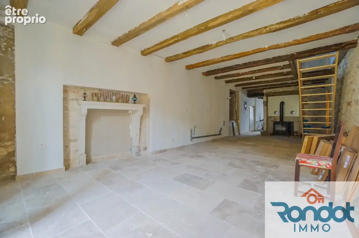 Maison 5 pièces / 2 chambres / 110 m2 / 601 m2 terrain + grange + dépendances - photo 4
