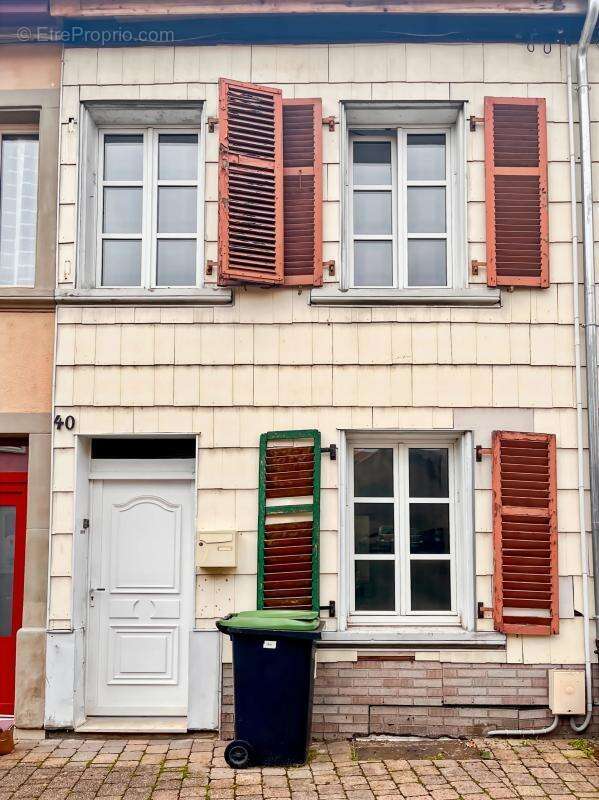 Maison à HOMBOURG-HAUT