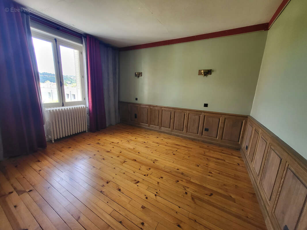 Maison à FIGEAC