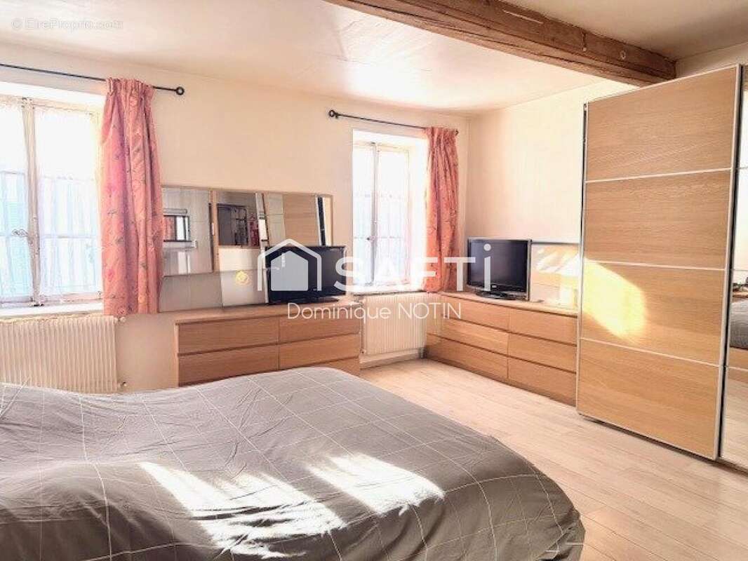 Photo 6 - Maison à MONTMERLE-SUR-SAONE