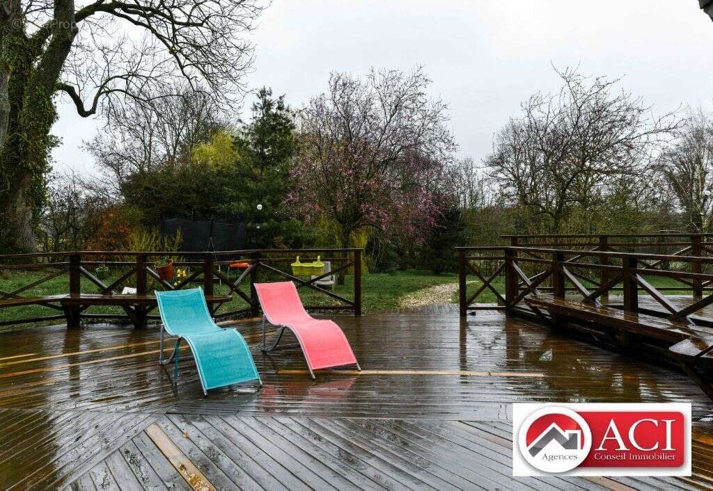 58031732i.jpg - Maison à MARINES