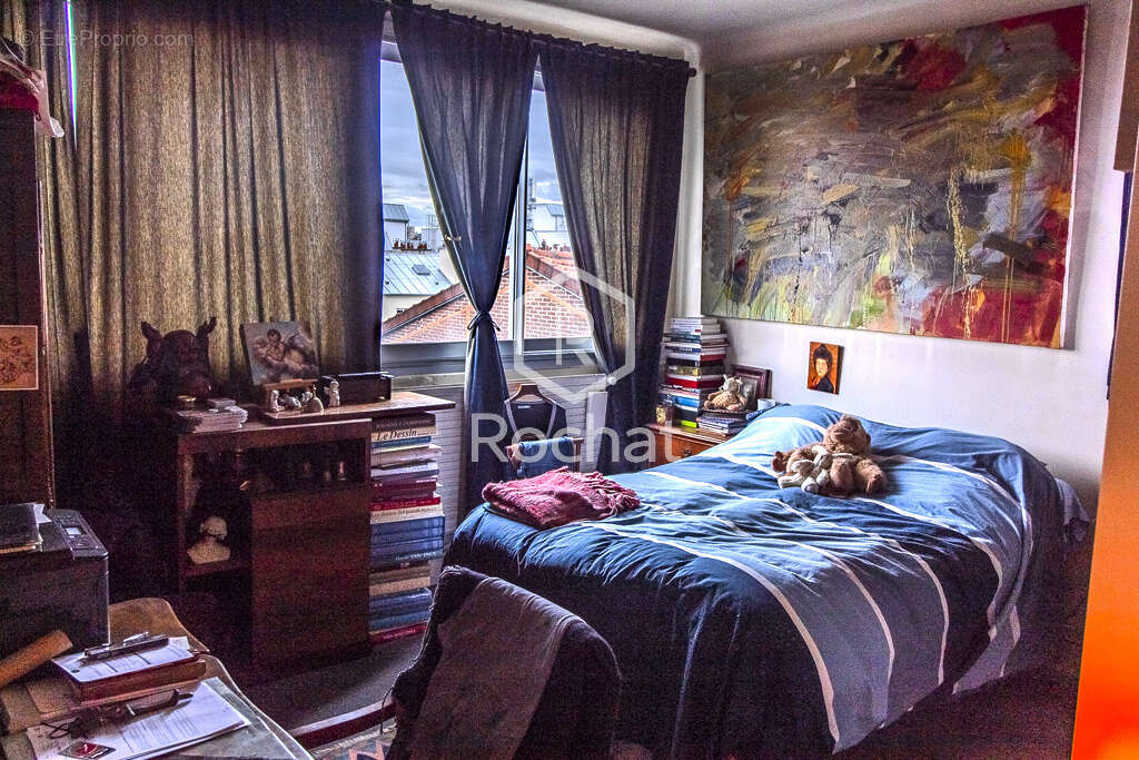 Autre à PARIS-10E