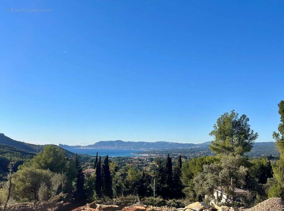 Maison à LA CADIERE-D&#039;AZUR