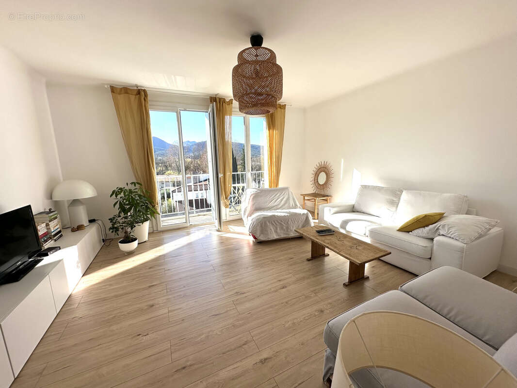 Appartement à BRIGNOLES