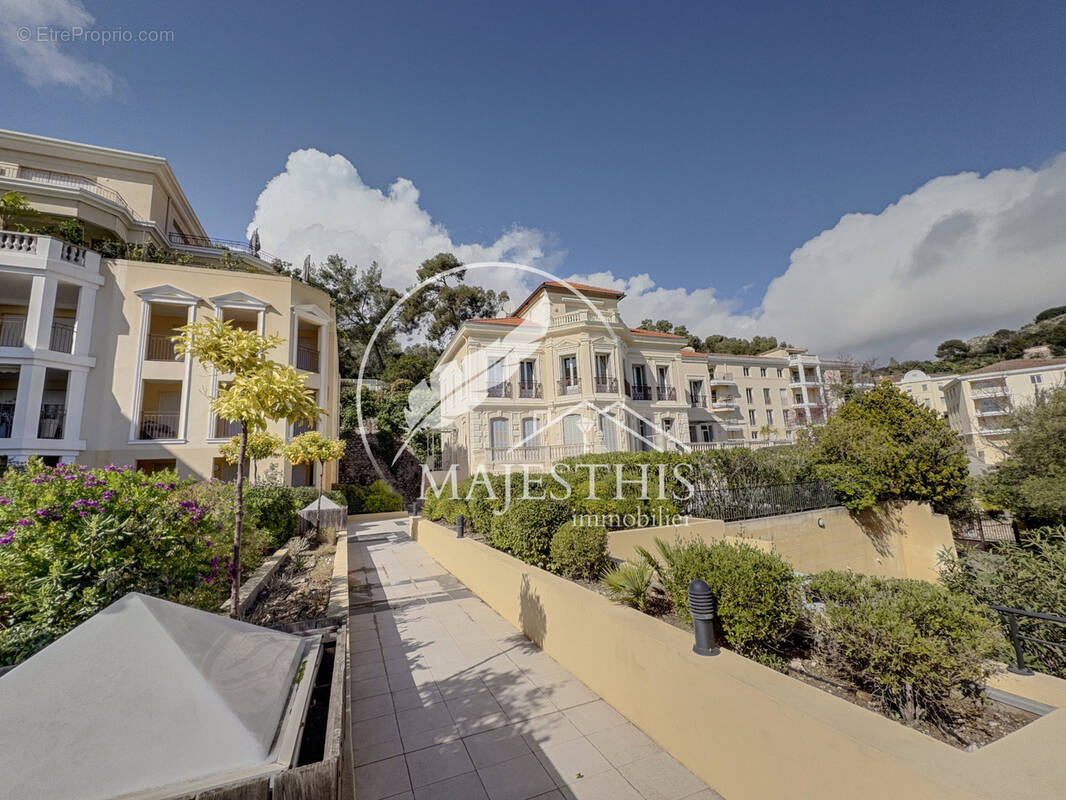 Appartement à HYERES
