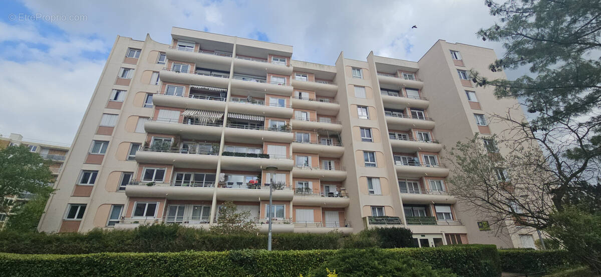 Appartement à BOISSY-SAINT-LEGER