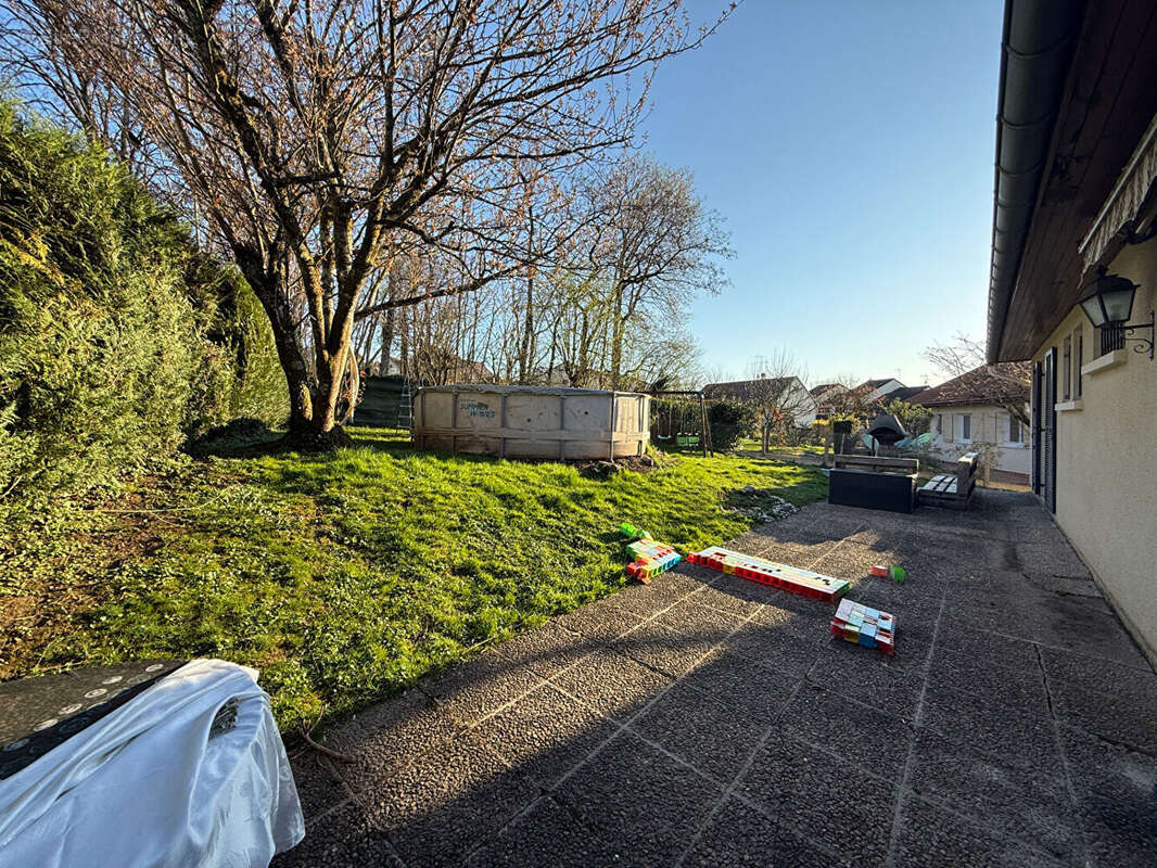 Maison à LONS-LE-SAUNIER