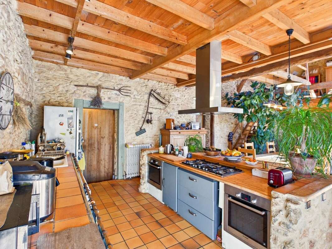 Maison à SARLAT-LA-CANEDA